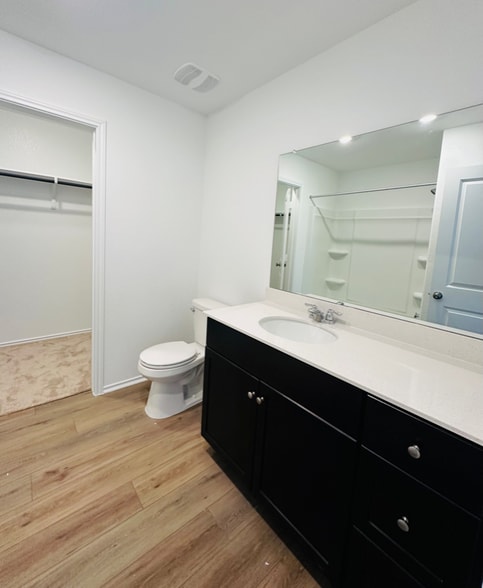 Building Photo - 852 Rancho Del Cielo Lp