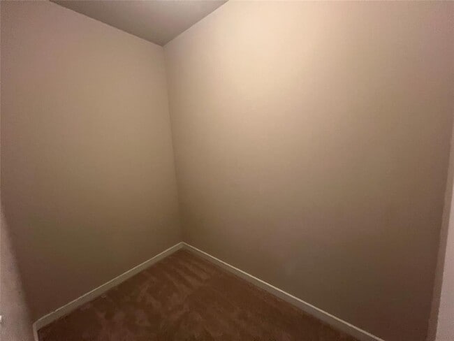 Building Photo - 7009 Sienna Rouge Path