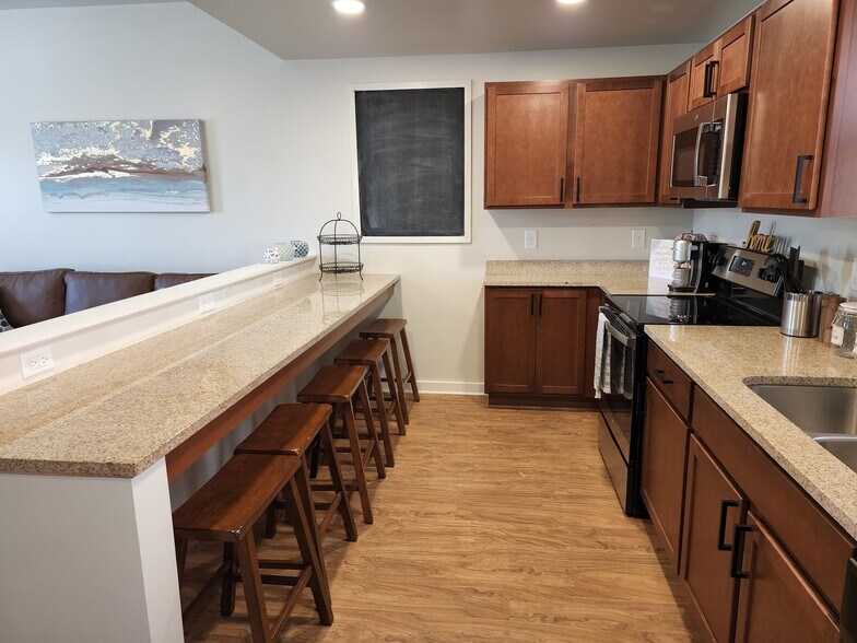 Building Photo - 2912 Mulberry St SE