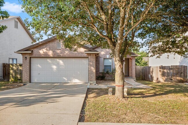 Building Photo - 13017 Lofton Cliff Dr