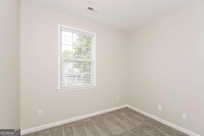 Building Photo - 4505 Lightning Bolt Trail