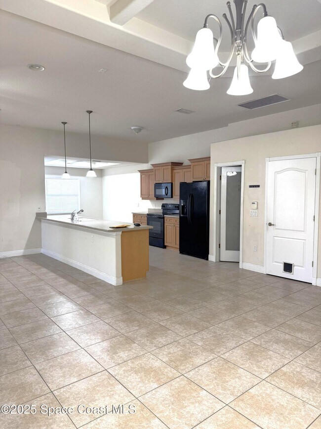 Building Photo - 4158 Rolling Hill Dr