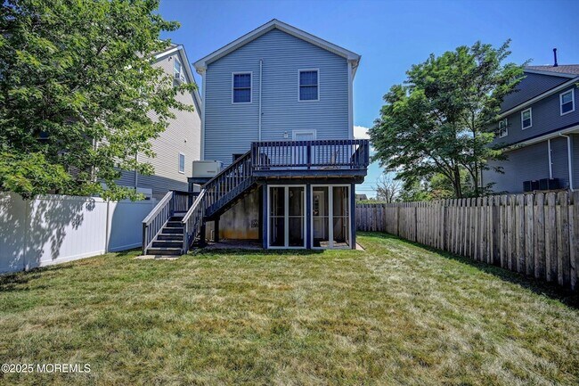 Building Photo - 15 Griggs Ave