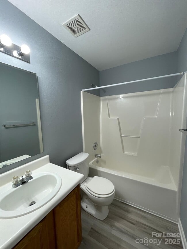 Building Photo - 6421 Sunman Rd