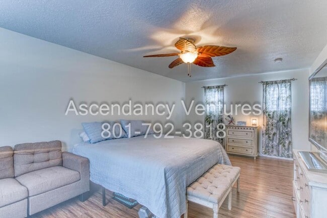 Building Photo - 171 Calais Ln