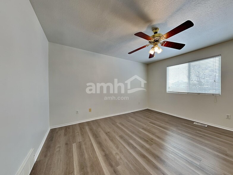 Building Photo - 3814 W 4750 S