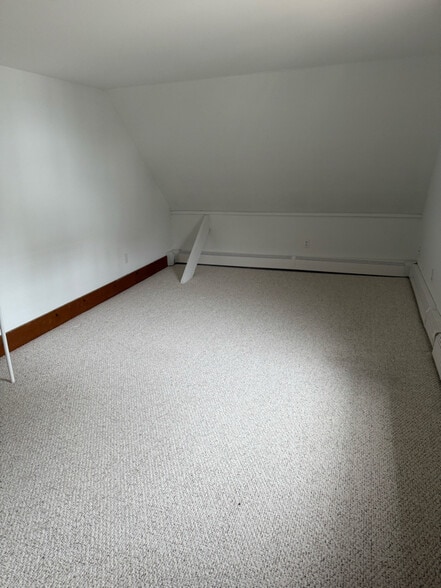 Building Photo - 1336 County Rd