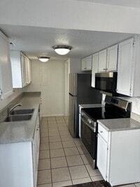 Building Photo - 7486 S 1000 E