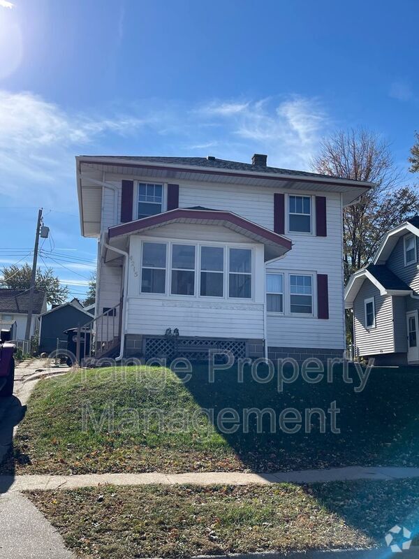 Building Photo - 4215 Mason St