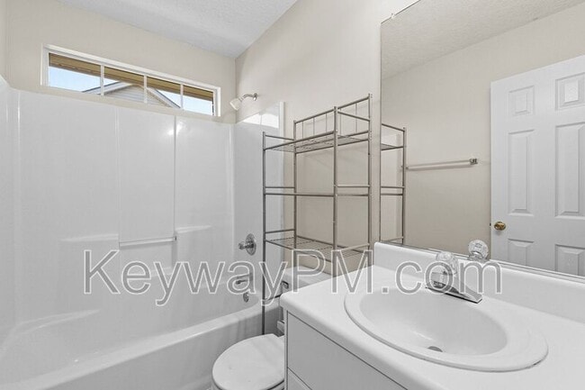 Building Photo - 342 Washington St