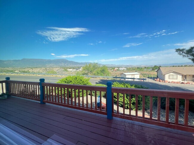 Building Photo - HOME – COTTONWOOD - VERDE VILLAGE UNITS