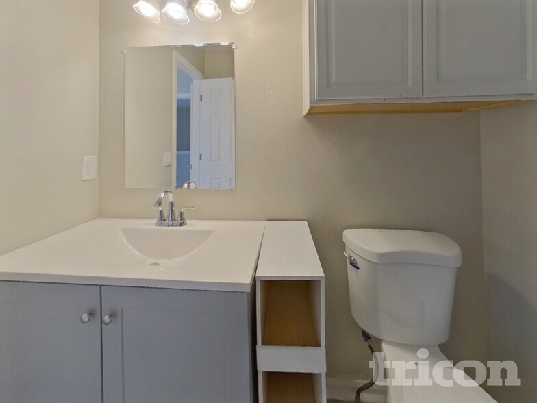 Building Photo - 11914 Rodez Grove