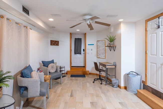 Building Photo - 152 Central Ave