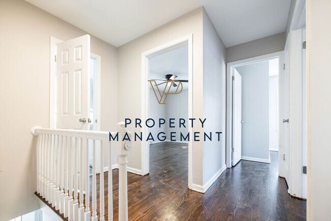 Building Photo - 6643-6645 Floyd St