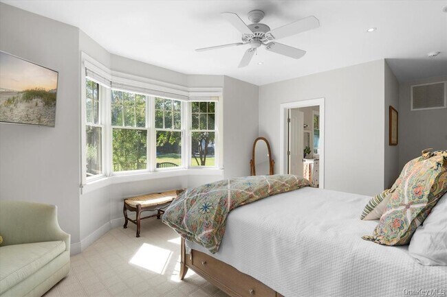 Building Photo - 48 Jessup Ave