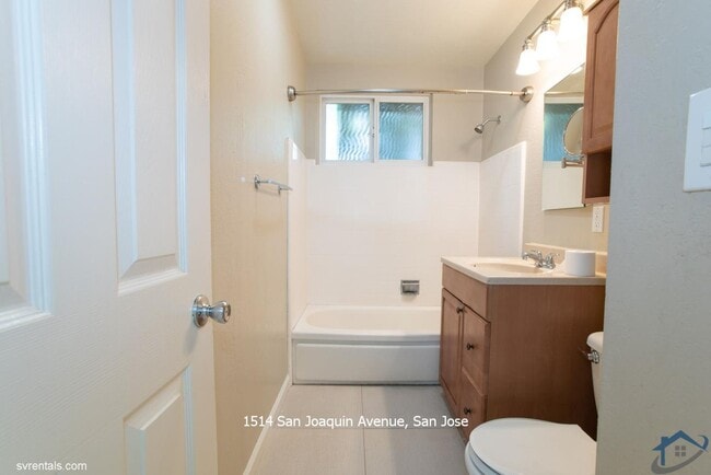 Building Photo - 1514 San Joaquin Ave