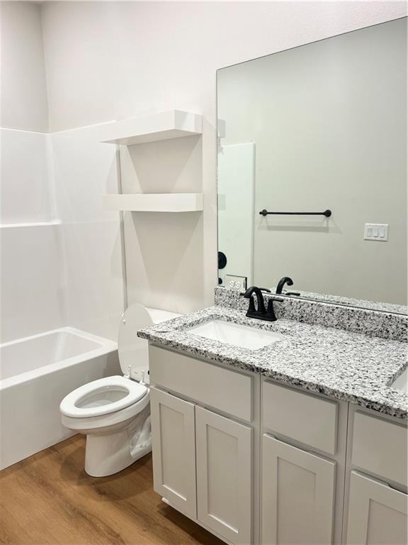 Building Photo - 631 Cosmos St