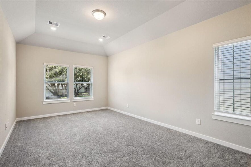 Building Photo - 17127 White Acer Way