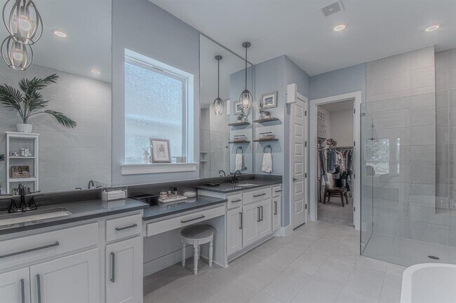 Building Photo - 308 Millbend Rd