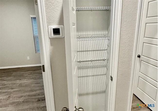 Building Photo - 3953 Legend Rnch