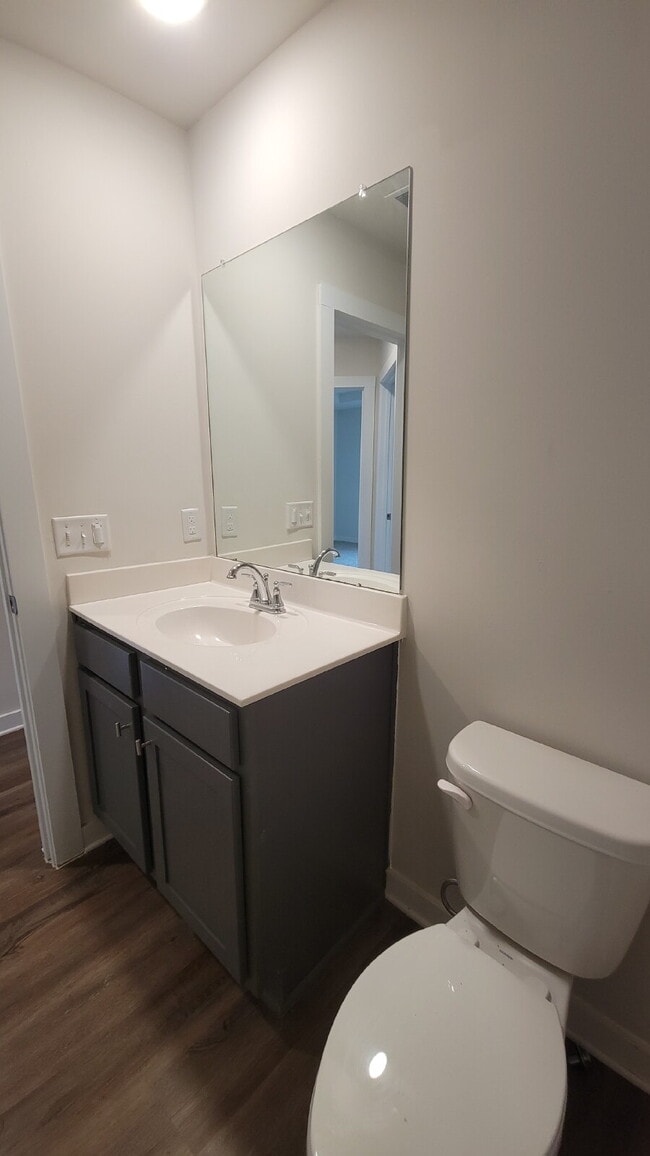 Building Photo - 7203 Chatfield Wy NW