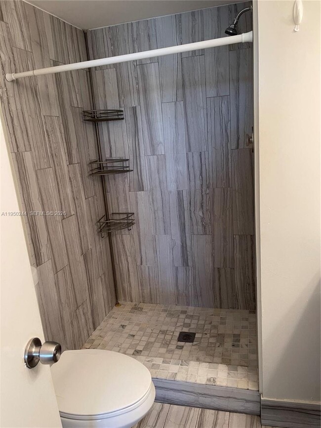 Building Photo - 4785 SW 62nd Ave