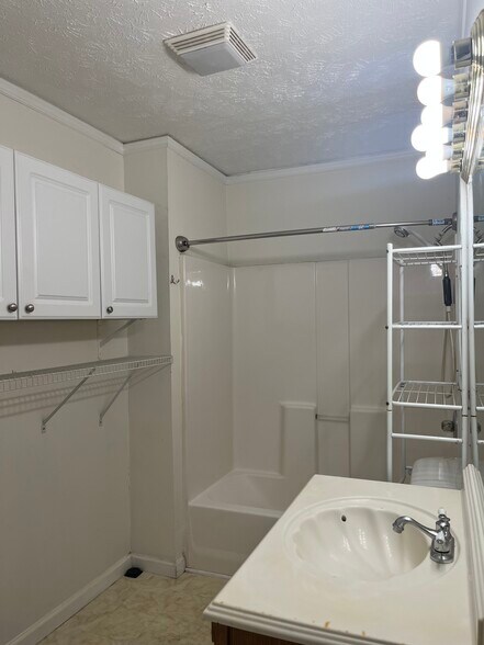 2nd Primary Bathroom - 2047 Horncastle Dr