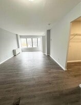Building Photo - 5340 Holmes Run Pky