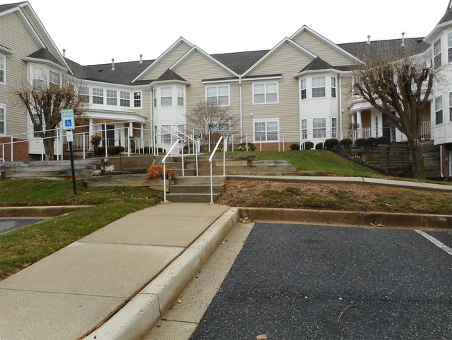 Building Photo - 108 Bayland Dr