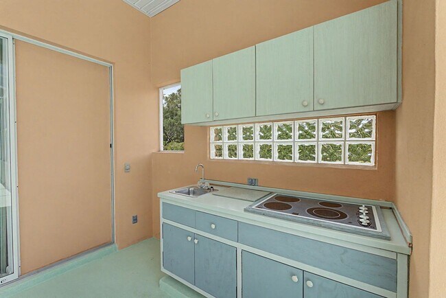 Building Photo - 20811 SW 81st Loop