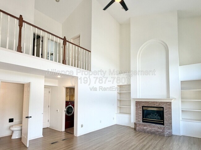 Building Photo - 1755 Smoke Ridge Dr