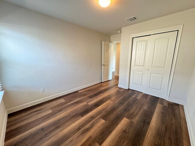 Building Photo - 3802 Appalachian Trl