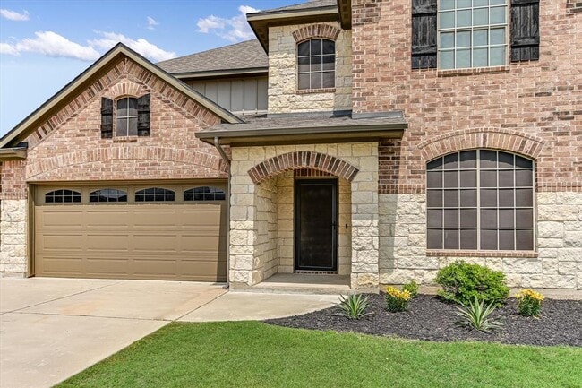 Building Photo - 3908 Crispin Hall Ln