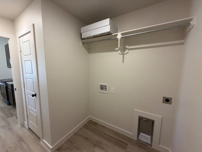 Building Photo - New Beautiful 3 Bedroom Home with 2-Car Garage in Frenship ISD