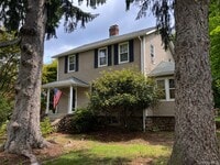 Building Photo - 264 Ehrhardt Rd