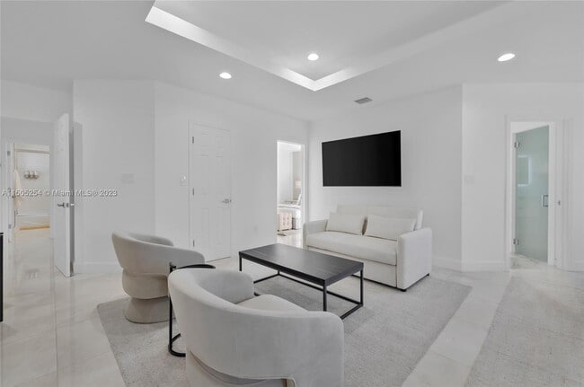 Building Photo - 10101 SW 58th St