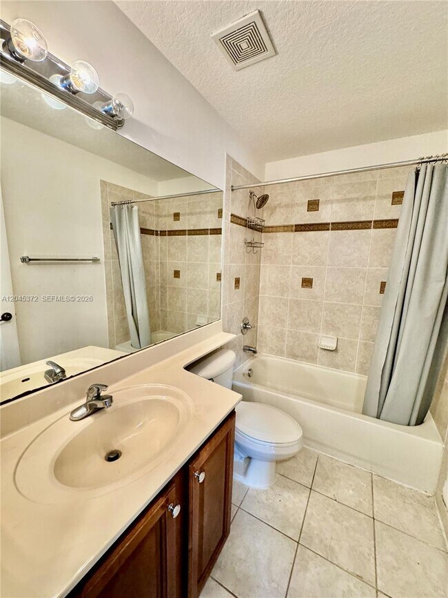 Building Photo - 9763 Darlington Pl