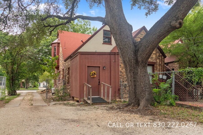 Building Photo - 1618 W Kings Hwy