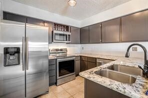 Building Photo - 13002 Leader St