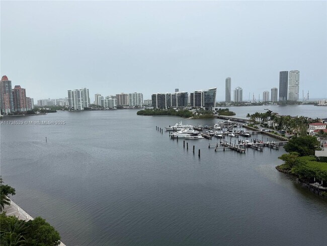 Building Photo - 6000 Island Blvd