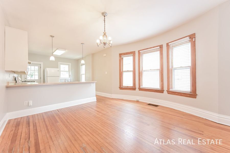 Building Photo - 3041 W 29th Ave