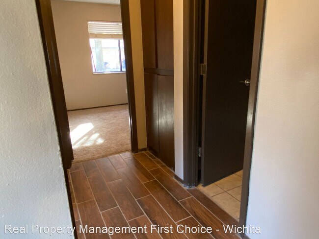 Building Photo - 2 br, 1 bath House - 447 S Paula Ave Unit A