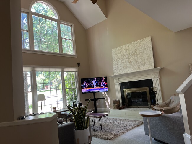 Building Photo - 4108 Landfall Ct