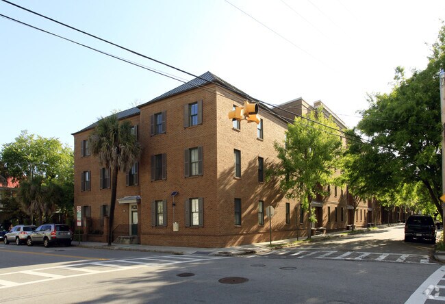 Warren Place Apartments Charleston, SC Apartment Finder