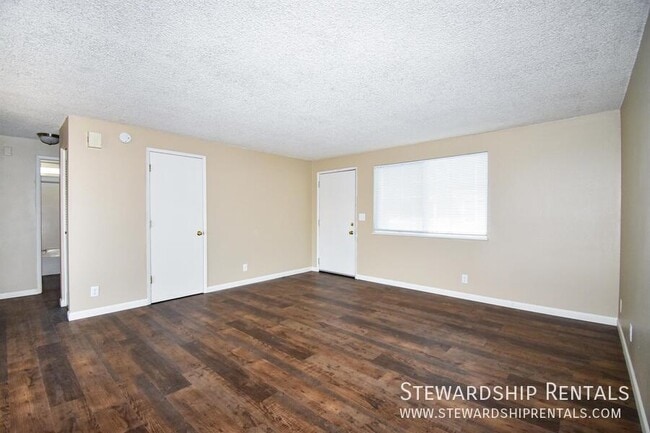 Building Photo - 1162 Grant Alley