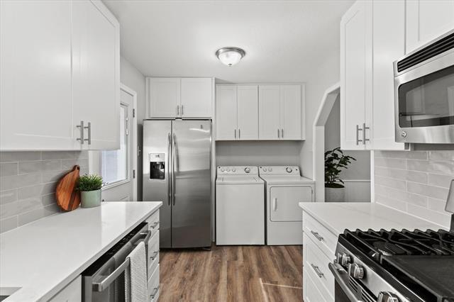 Building Photo - 10023 Olmos Dr