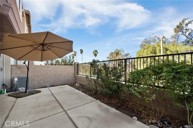 Building Photo - 4416 Lilac Cir
