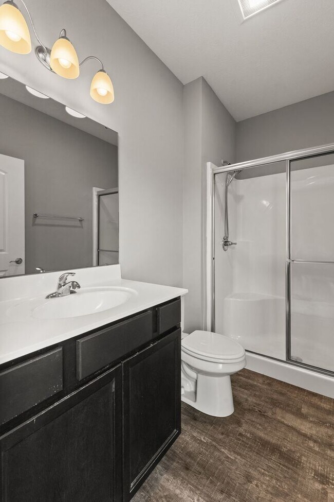 Building Photo - 2-Bed, 2-Bath Beautiful Home Available Now!