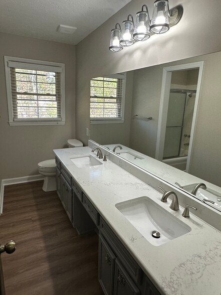 Building Photo - 3262 Hughes Gasque Rd