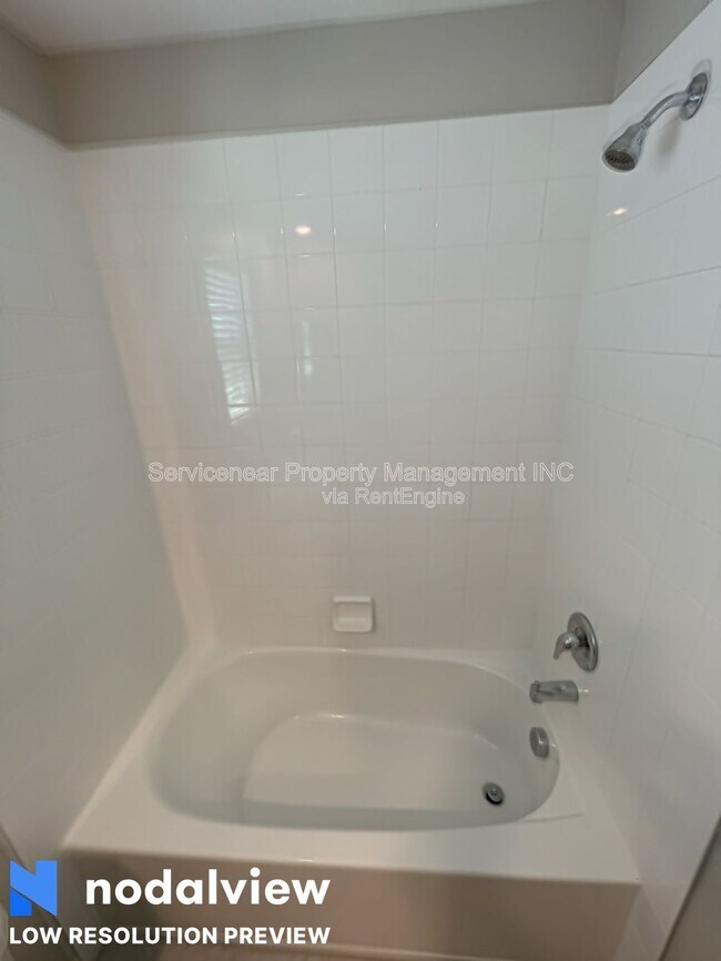 Building Photo - 7029 Samuel Ivy Dr